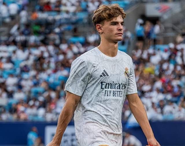 级俱乐部青 级俱乐部青